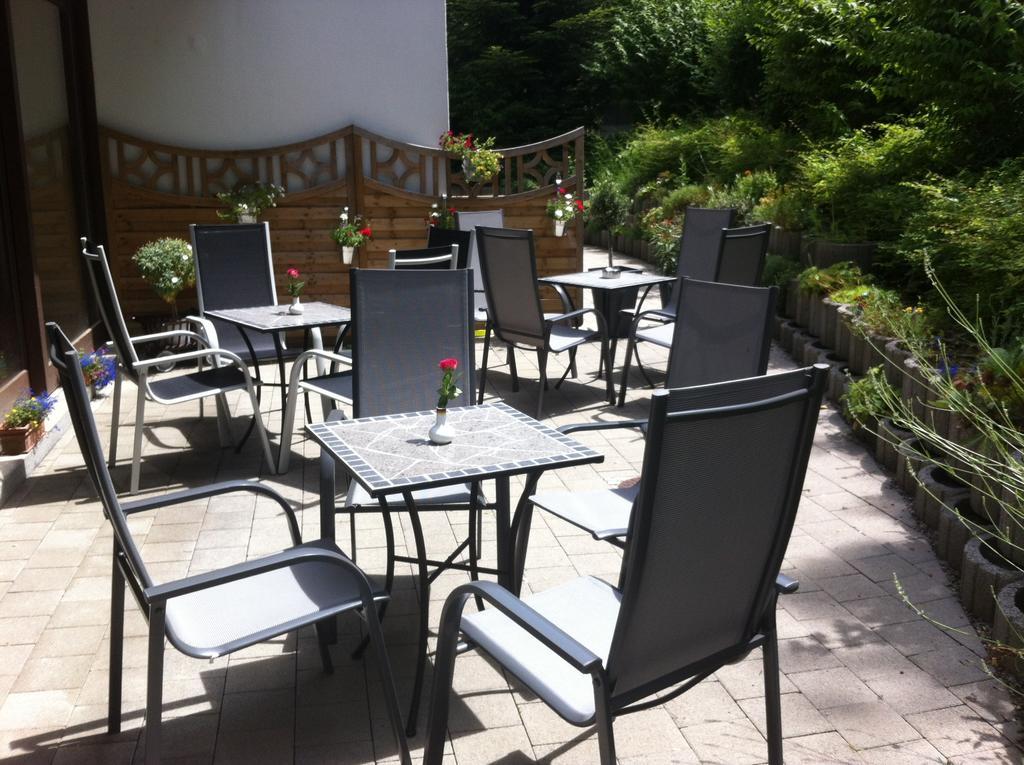 Hotel Quellenhof Бад Урах Екстериор снимка