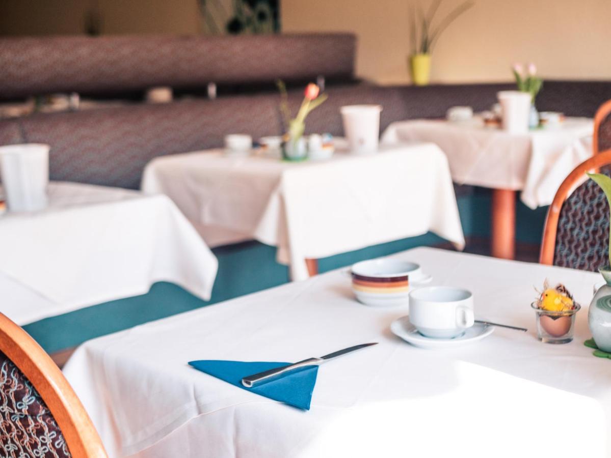 Hotel Quellenhof Бад Урах Екстериор снимка